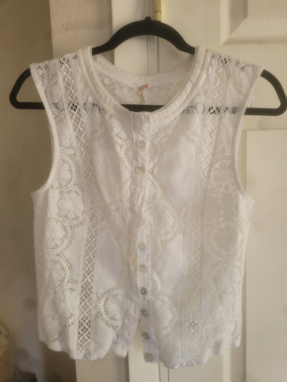free people white lace button up sleeveless top